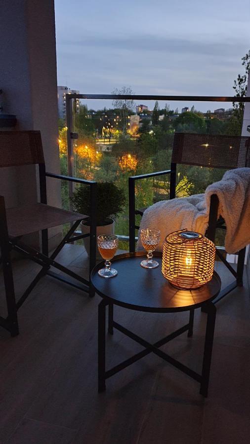 Zlota Nowa Huta Apartman Krakkó Kültér fotó