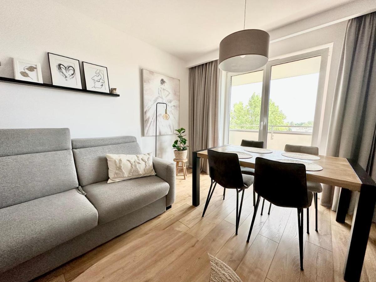 Zlota Nowa Huta Apartman Krakkó Kültér fotó